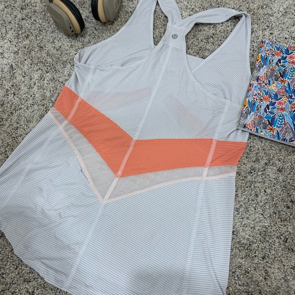 Lululemon white/coral/pink tank size 6 - Picture 3 of 4